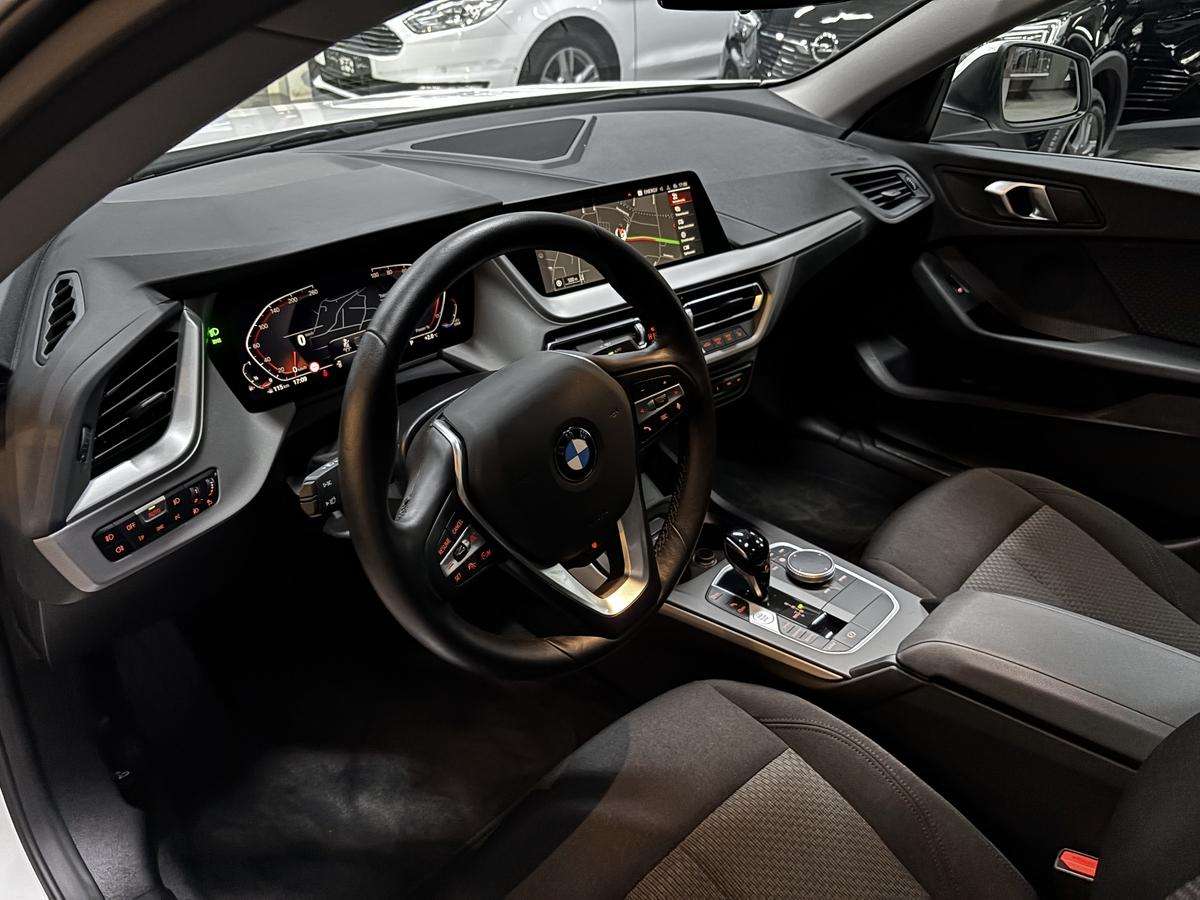 Fahrzeugbild eines BMW 2er-Reihe