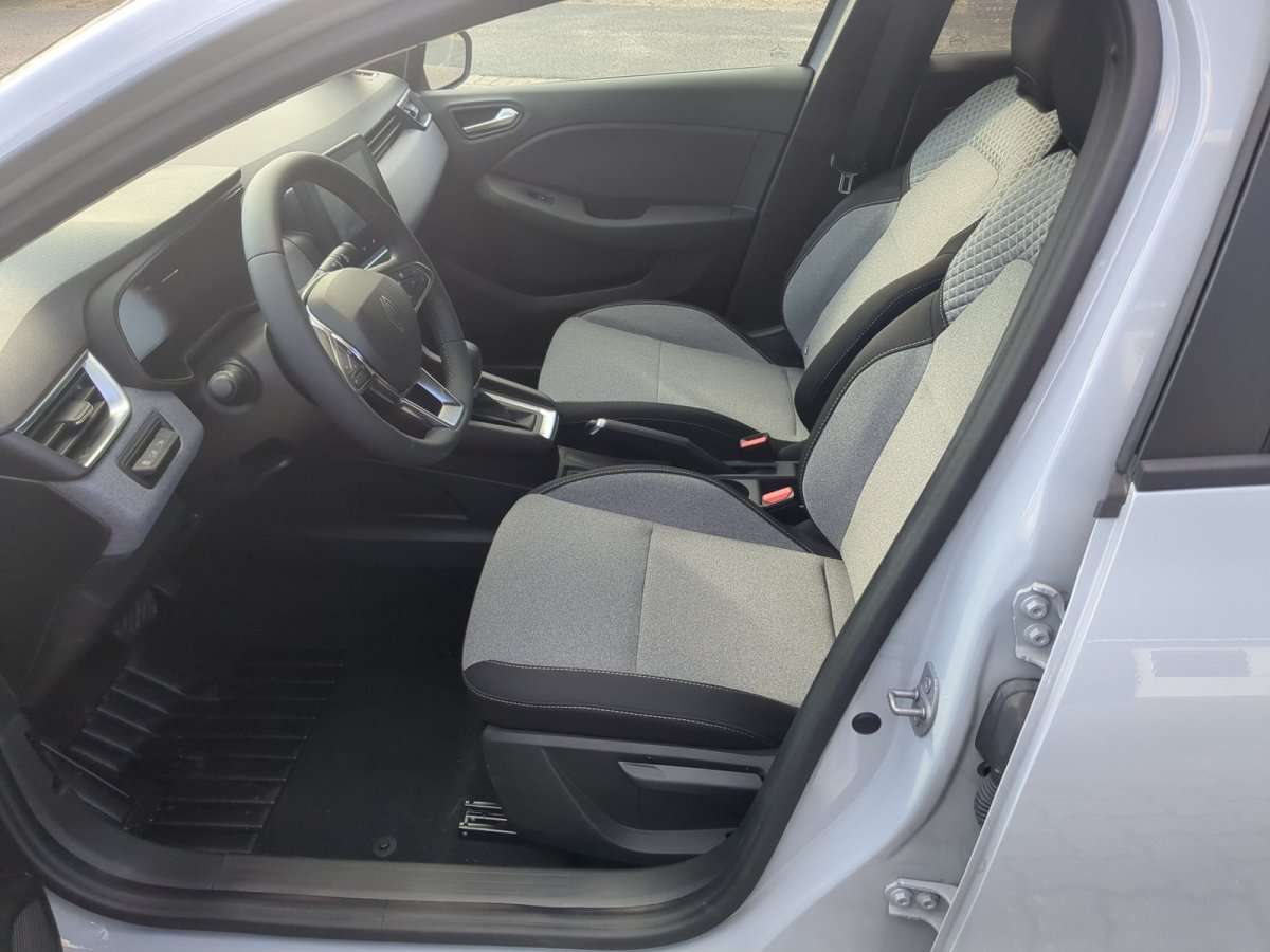 Fahrzeugbild eines Renault Clio