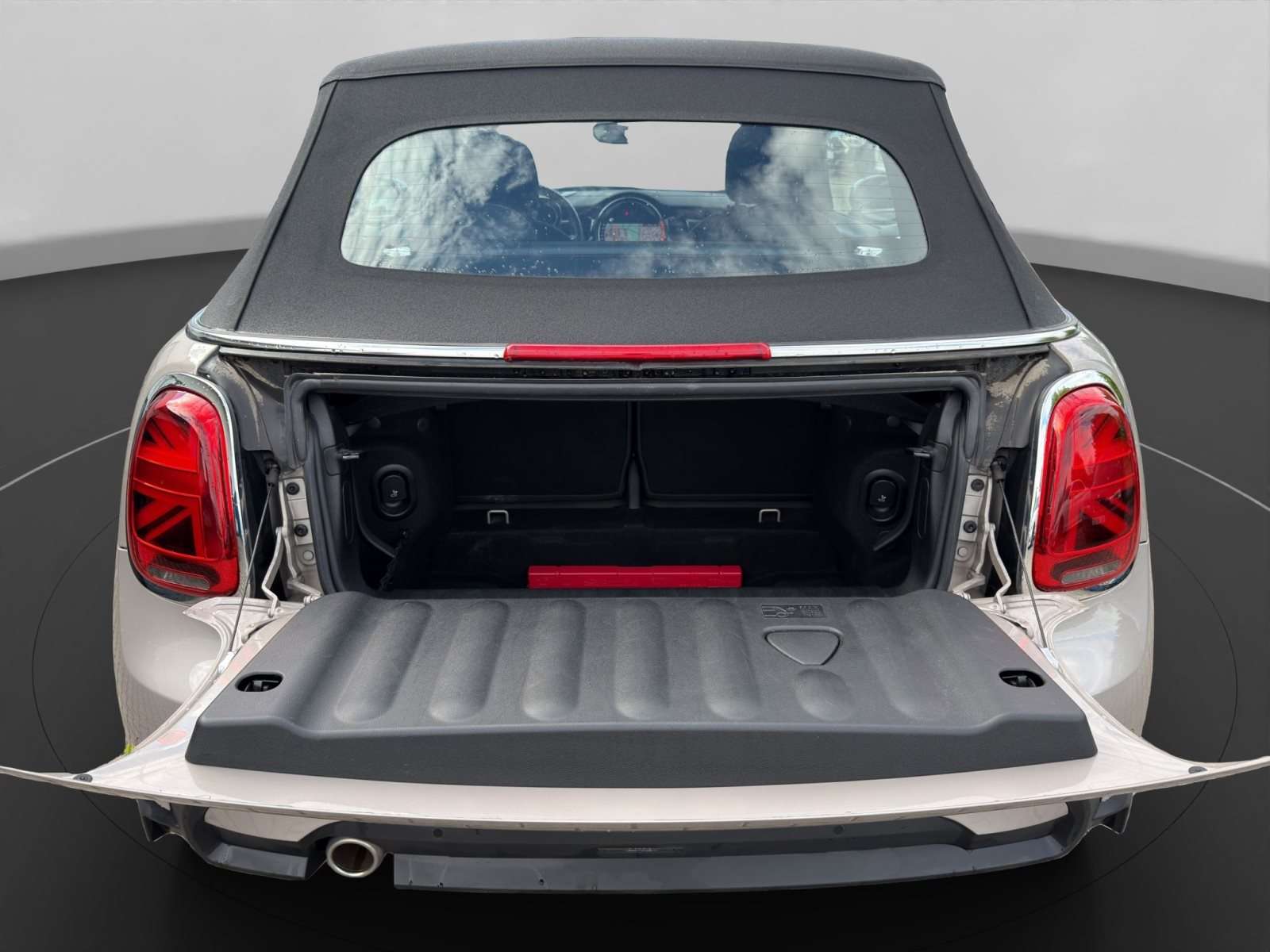 Fahrzeugbild eines MINI COOPER