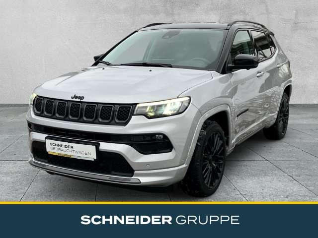 Fahrzeugbild eines Jeep Compass