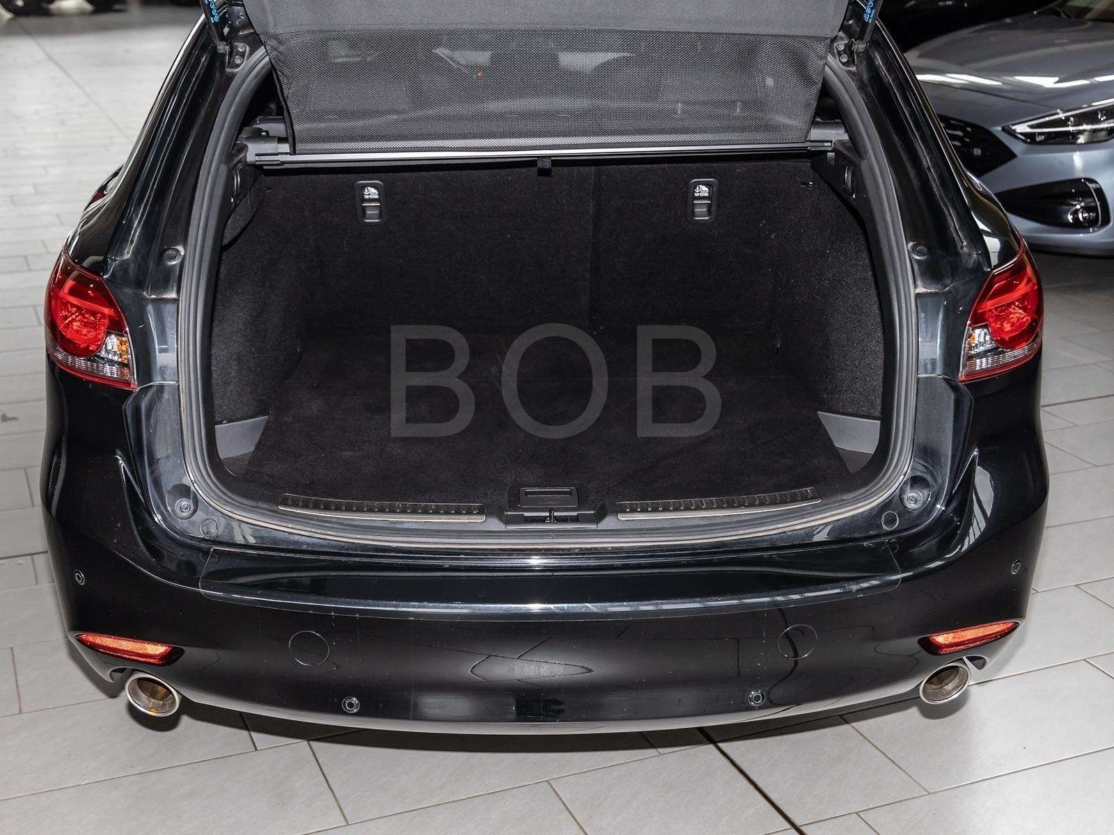 Fahrzeugbild eines Mazda Mazda6