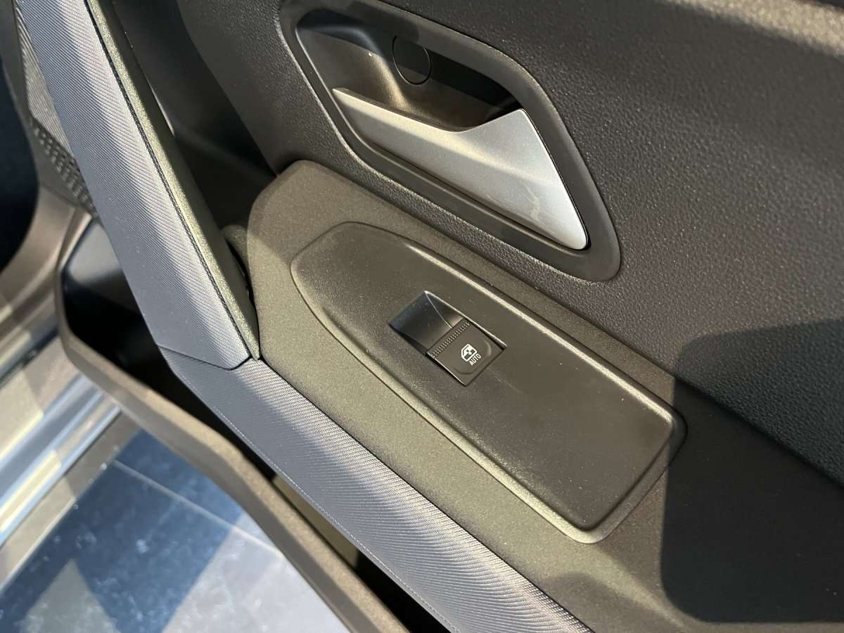 Fahrzeugbild eines Dacia Bigster