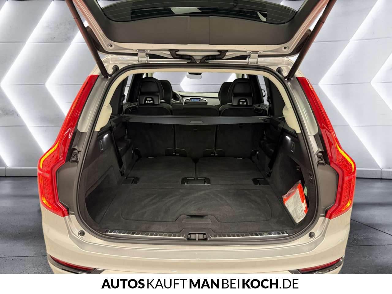 Fahrzeugbild eines Volvo XC90