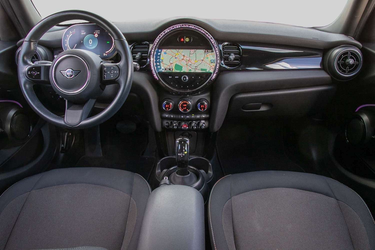 Fahrzeugbild eines MINI COOPER