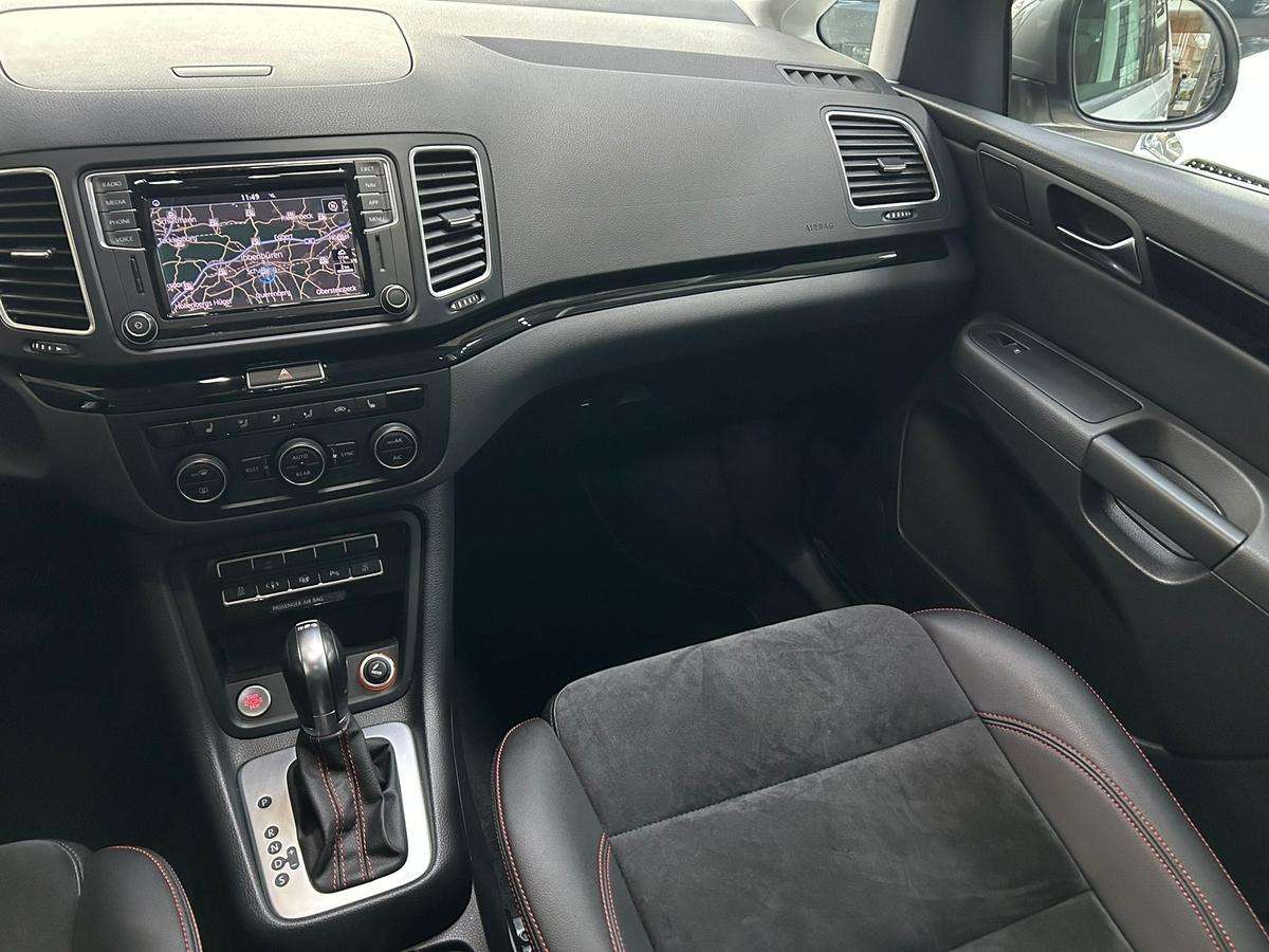 Fahrzeugbild eines SEAT Alhambra