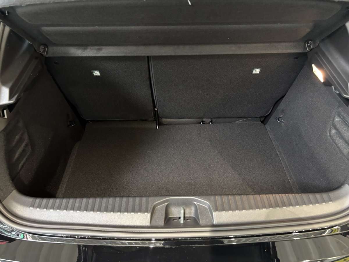 Fahrzeugbild eines Renault Clio