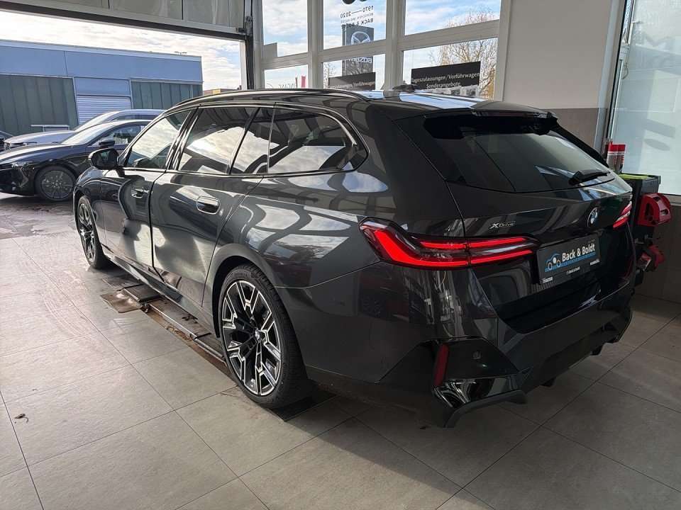 Fahrzeugbild eines BMW 5er-Reihe