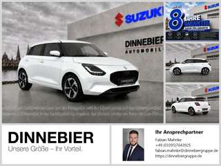 Schräge Frontansicht auf einen Suzuki Swift , freigestellt