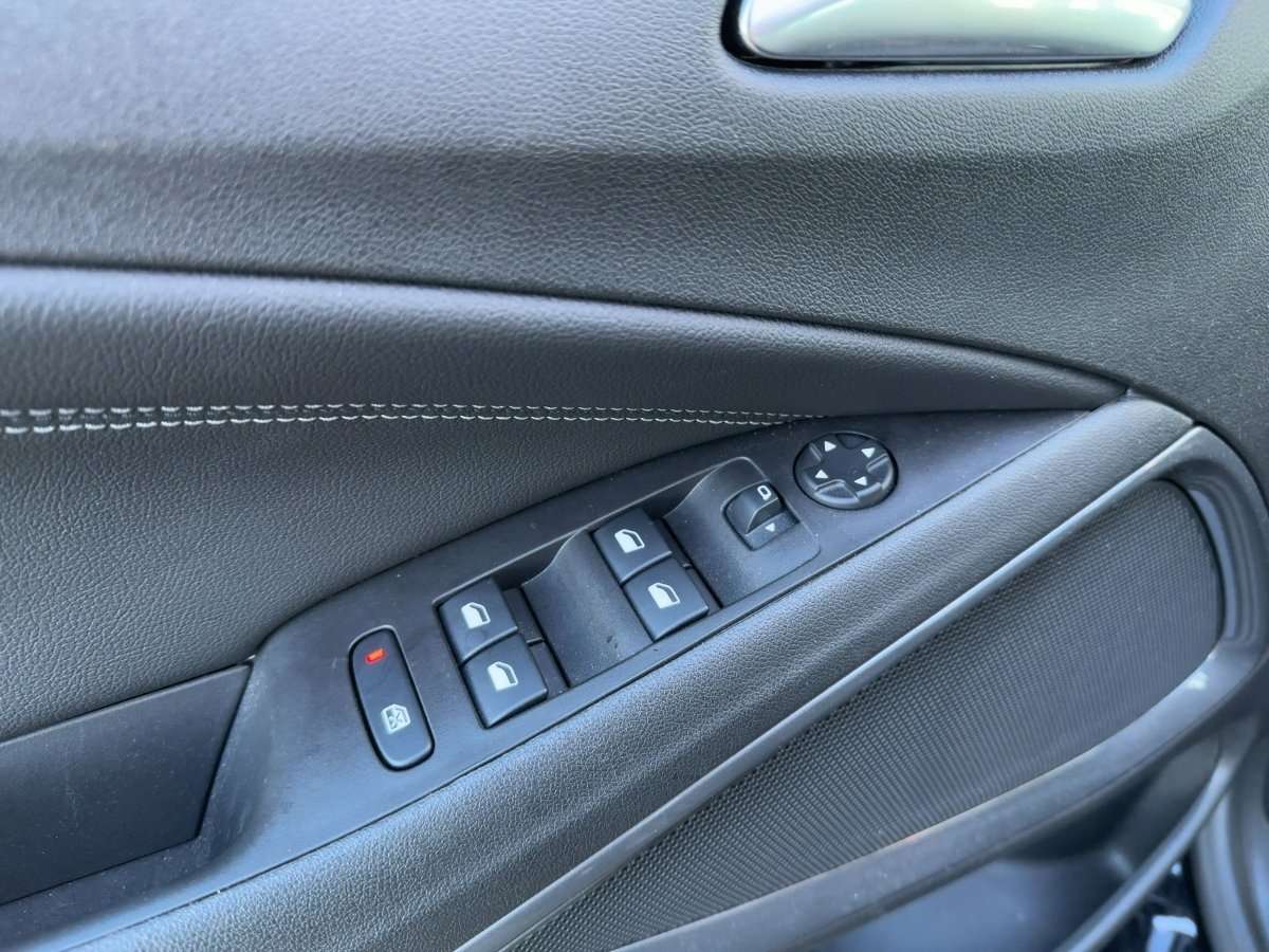 Fahrzeugbild eines Opel Crossland X