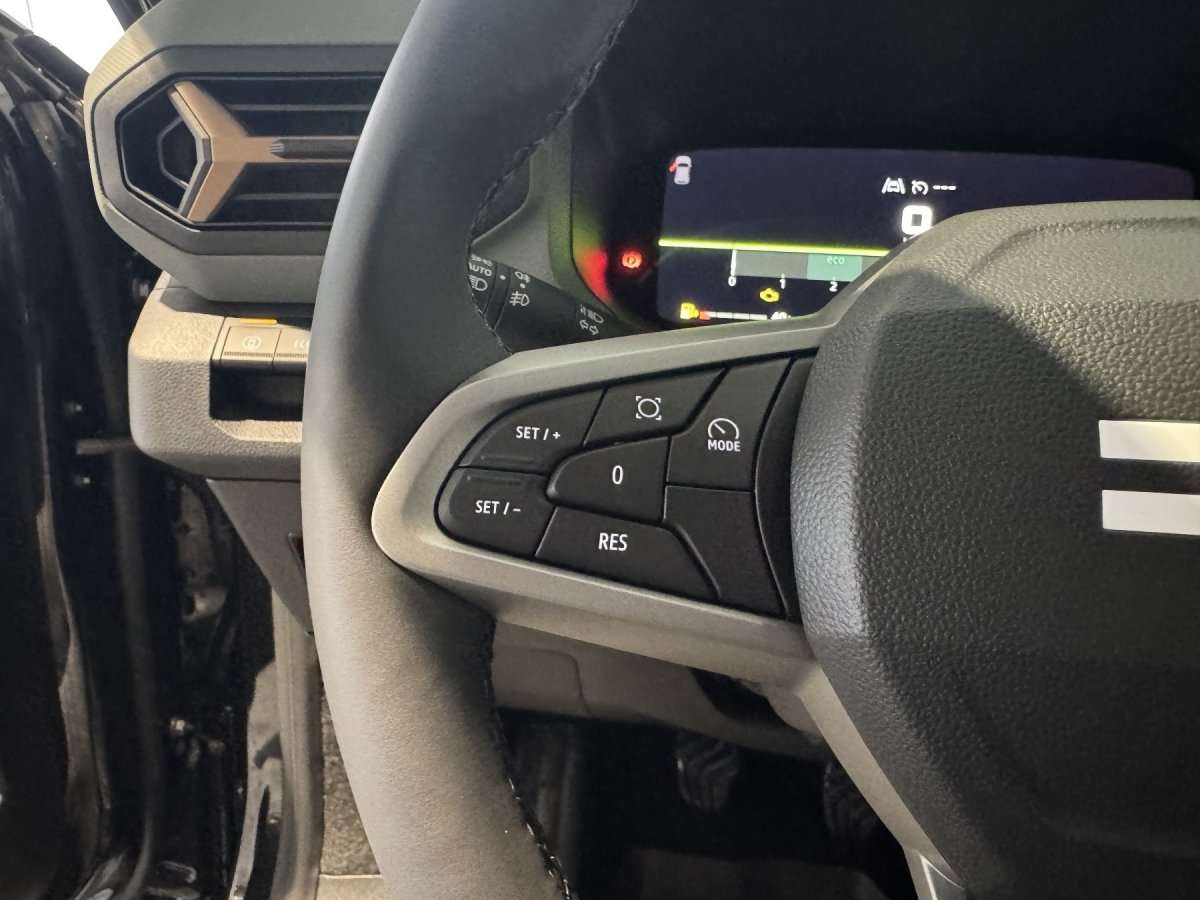 Fahrzeugbild eines Dacia Bigster