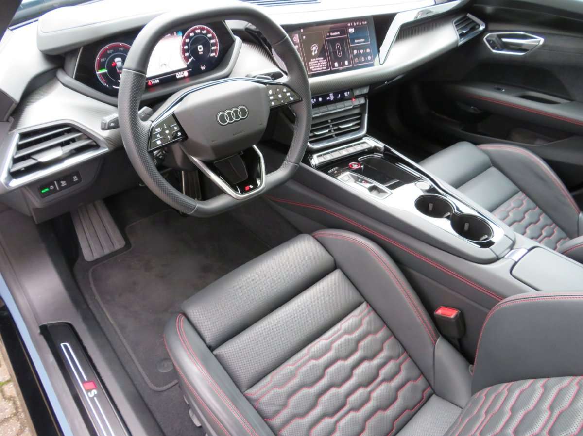 Fahrzeugbild eines Audi e-tron GT