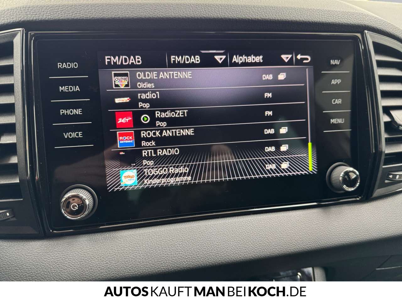 Fahrzeugbild eines Skoda Karoq