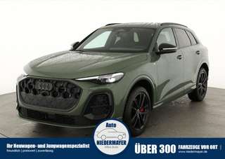 Schräge Frontansicht auf einen Audi Q5 , freigestellt