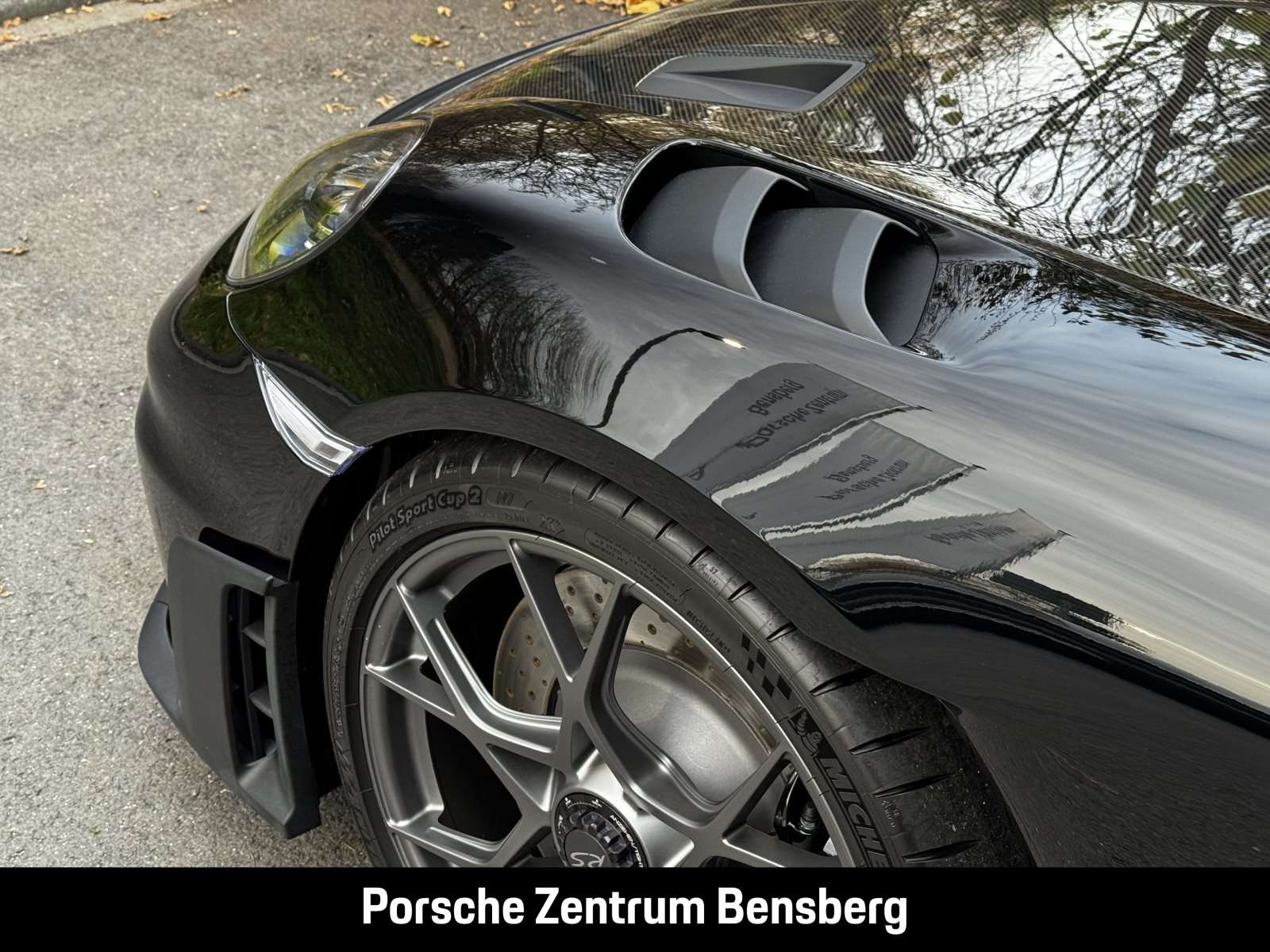 Fahrzeugbild eines Porsche Cayman