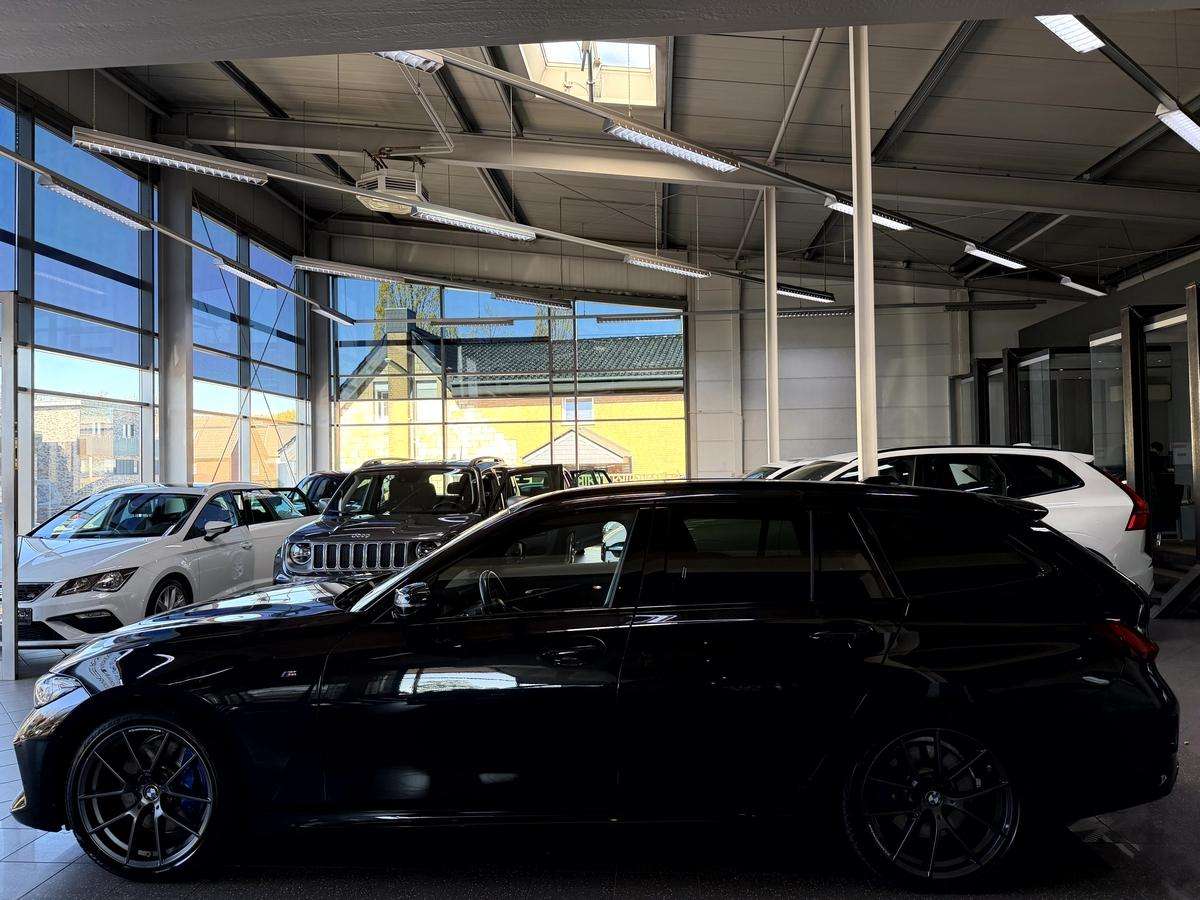 Fahrzeugbild eines BMW 3er-Reihe