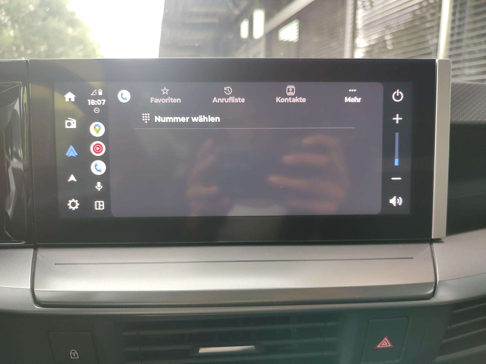 Fahrzeugbild eines Opel Frontera