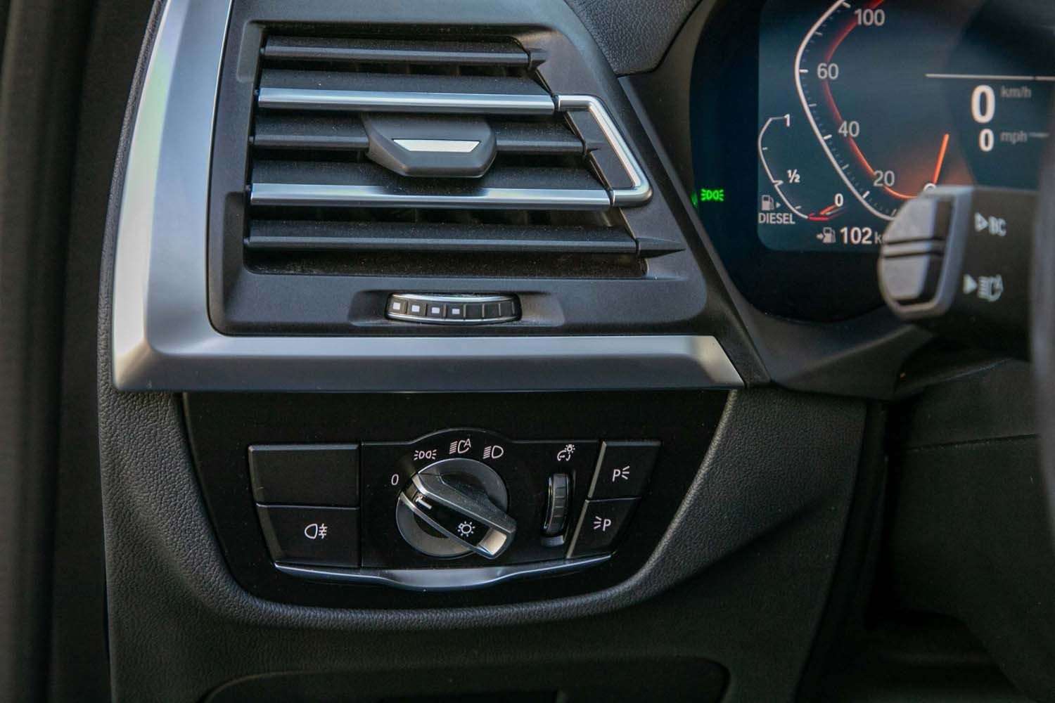 Fahrzeugbild eines BMW X3