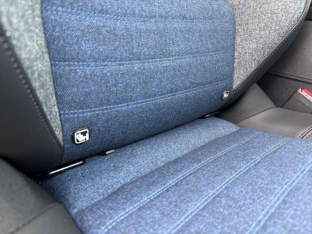 Fahrzeugbild eines Renault 5 E-TECH
