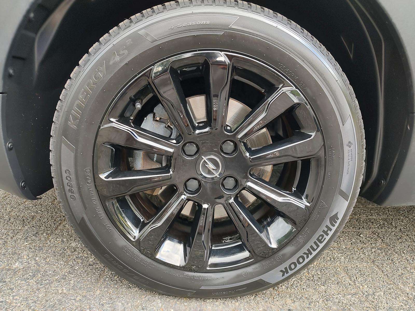 Fahrzeugbild eines Opel Crossland X