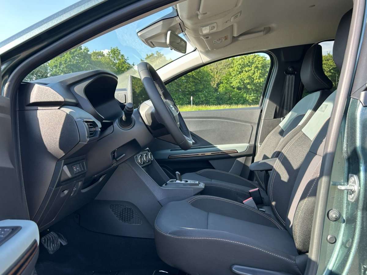 Fahrzeugbild eines Dacia Jogger