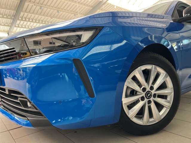 Fahrzeugbild eines Opel Astra