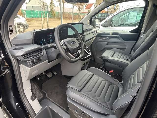 Fahrzeugbild eines Ford Tourneo Custom