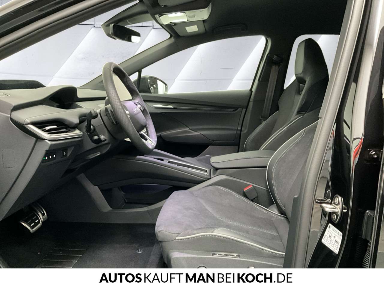 Fahrzeugbild eines Skoda ELROQ