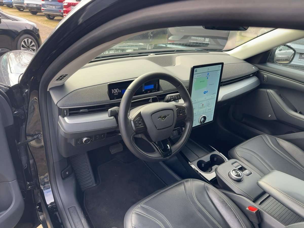 Fahrzeugbild eines Ford Mustang Mach-E