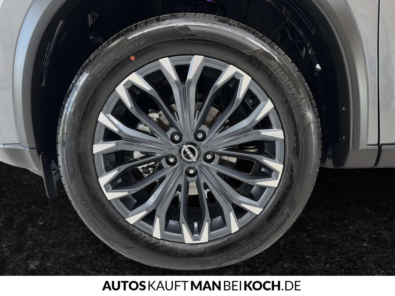 Fahrzeugbild eines Nissan X-TRAIL