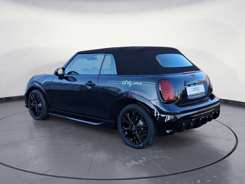 Fahrzeugbild eines MINI COOPER