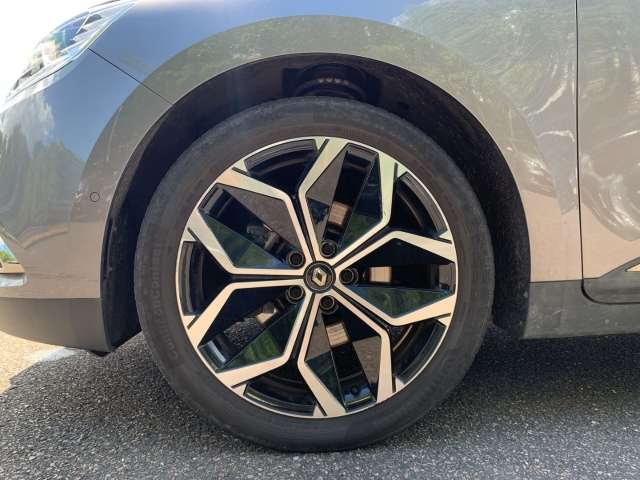 Fahrzeugbild eines Renault Grand Scénic
