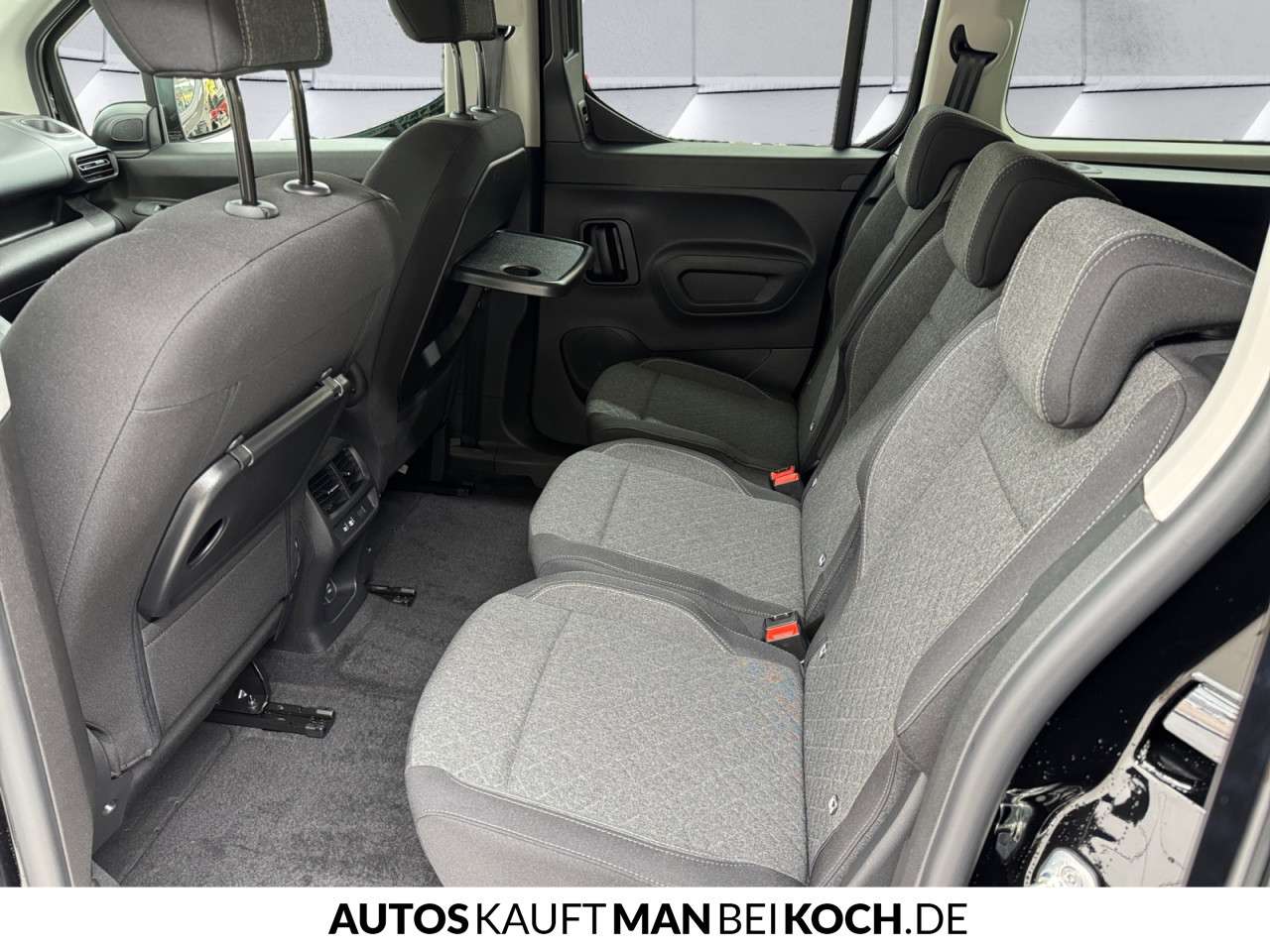 Fahrzeugbild eines Opel Combo Life
