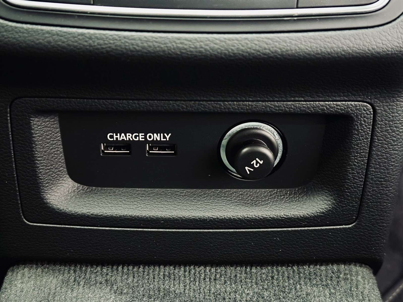 Fahrzeugbild eines Audi S4
