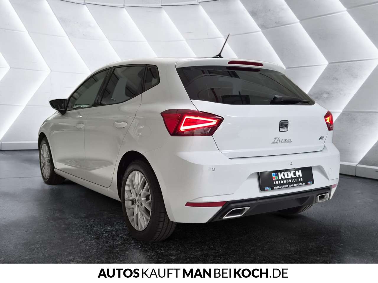 Fahrzeugbild eines SEAT Ibiza