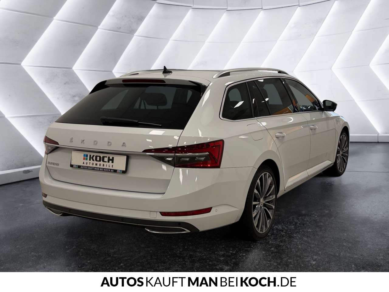 Fahrzeugbild eines Skoda Superb