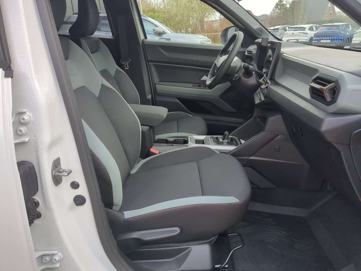 Fahrzeugbild eines Dacia Duster