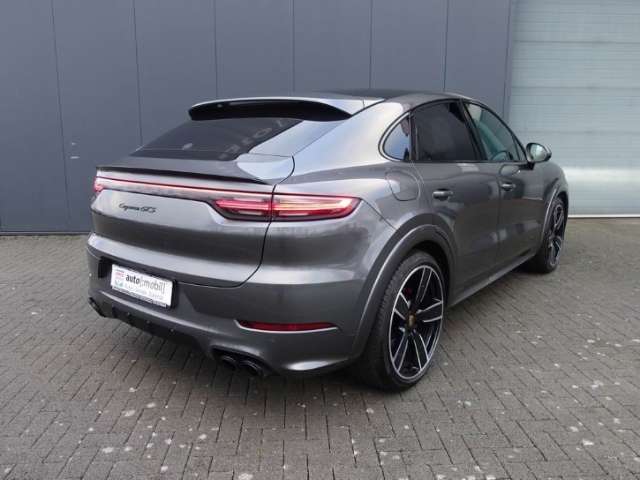 Fahrzeugbild eines Porsche Cayenne