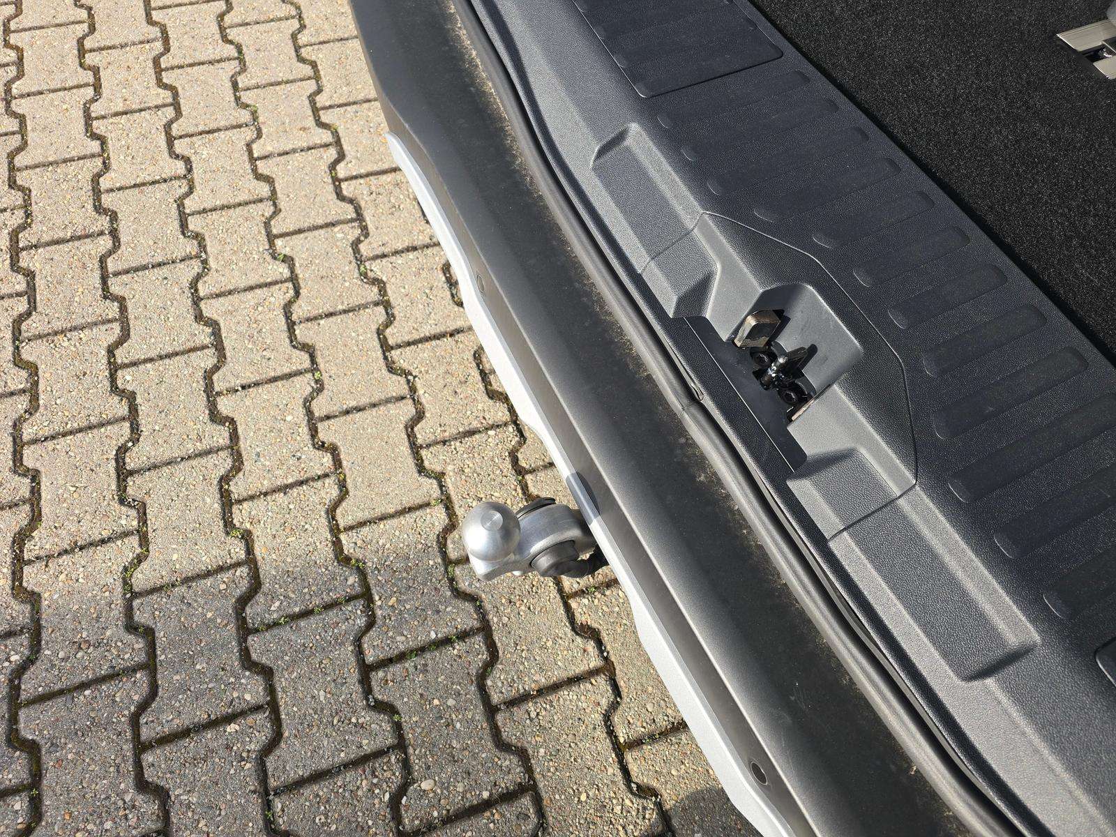 Fahrzeugbild eines Ford Tourneo Custom