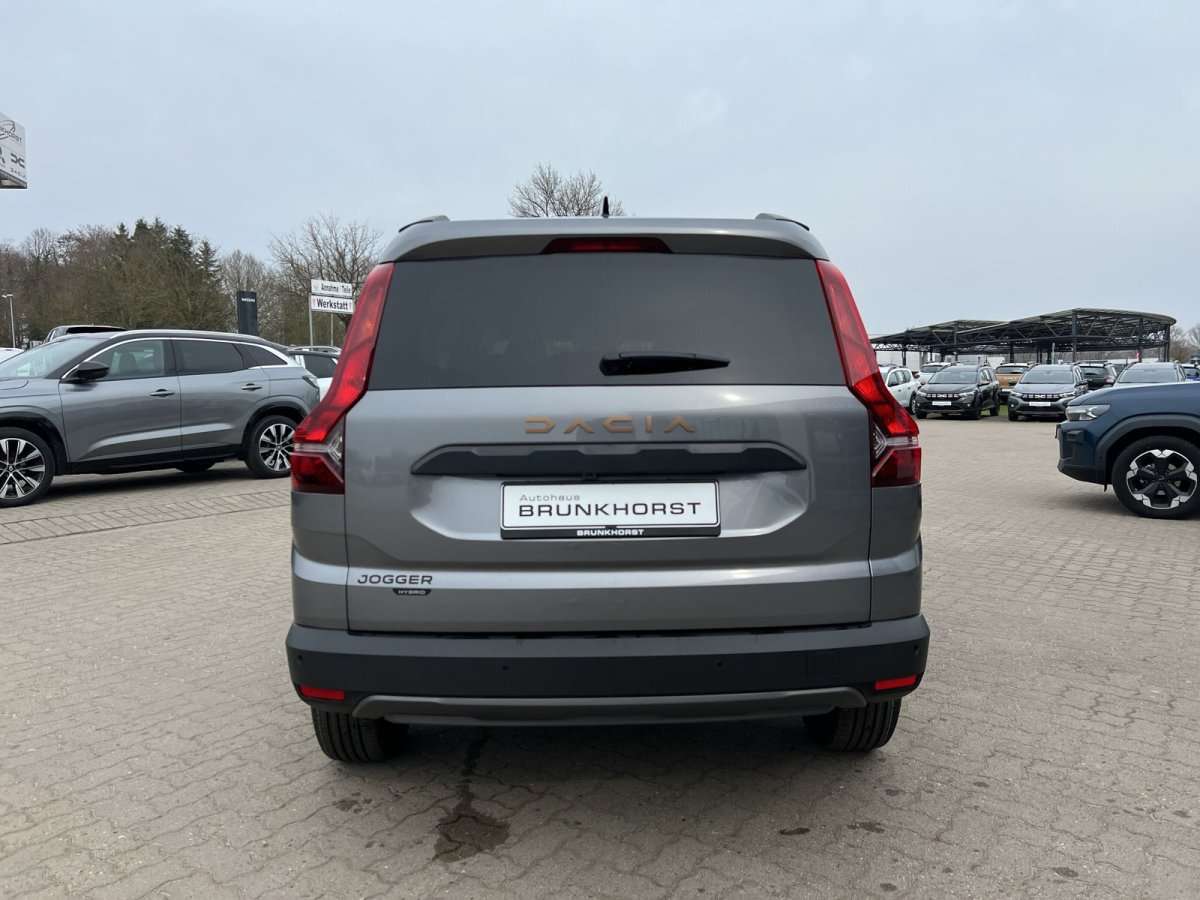 Fahrzeugbild eines Dacia Jogger