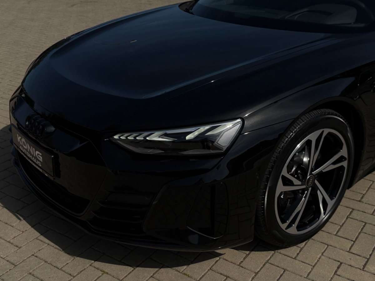 Fahrzeugbild eines Audi e-tron GT