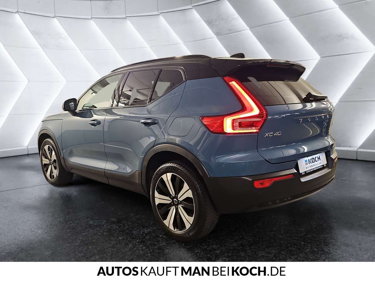 Fahrzeugbild eines Volvo XC40