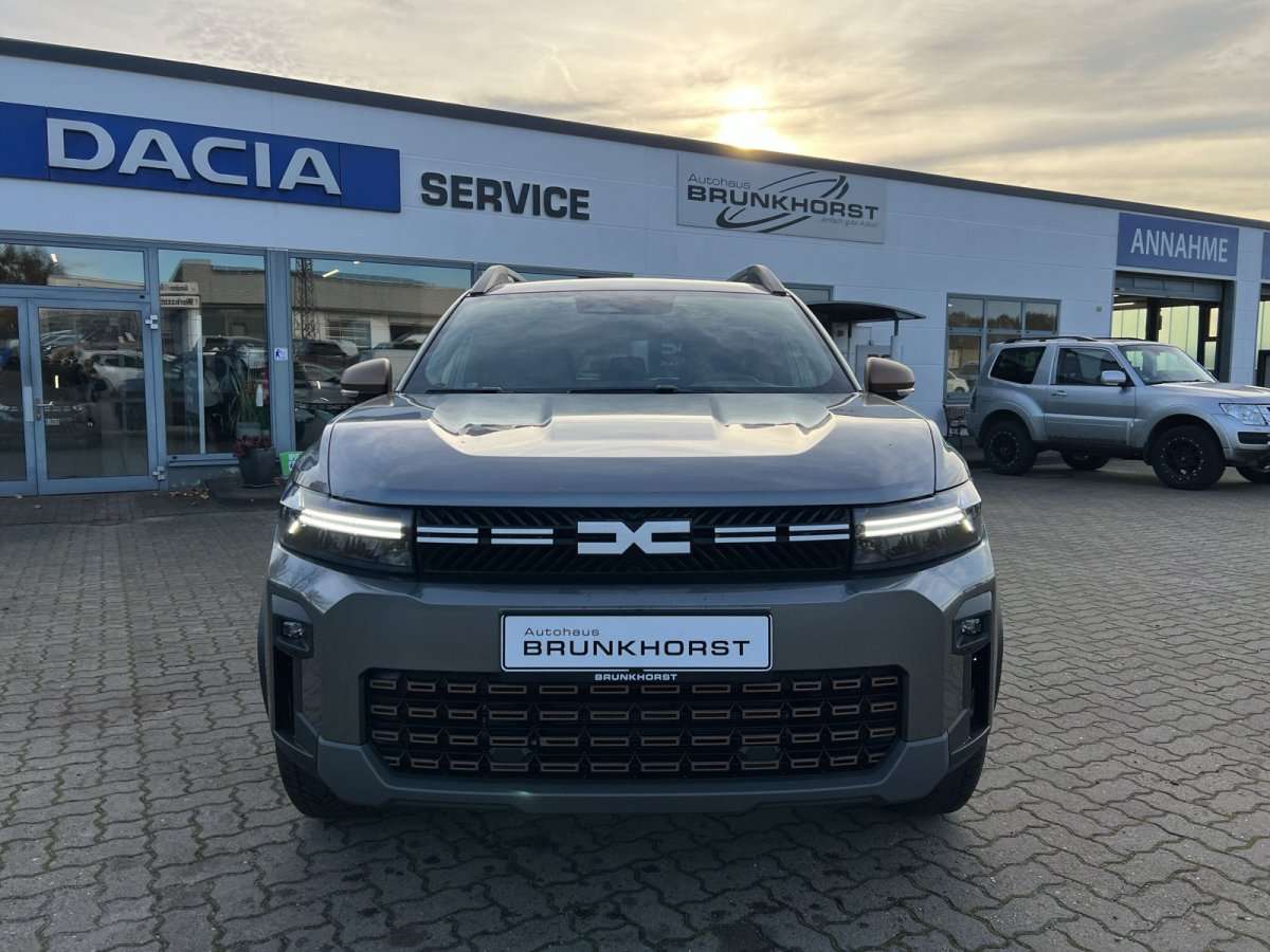 Fahrzeugbild eines Dacia Bigster