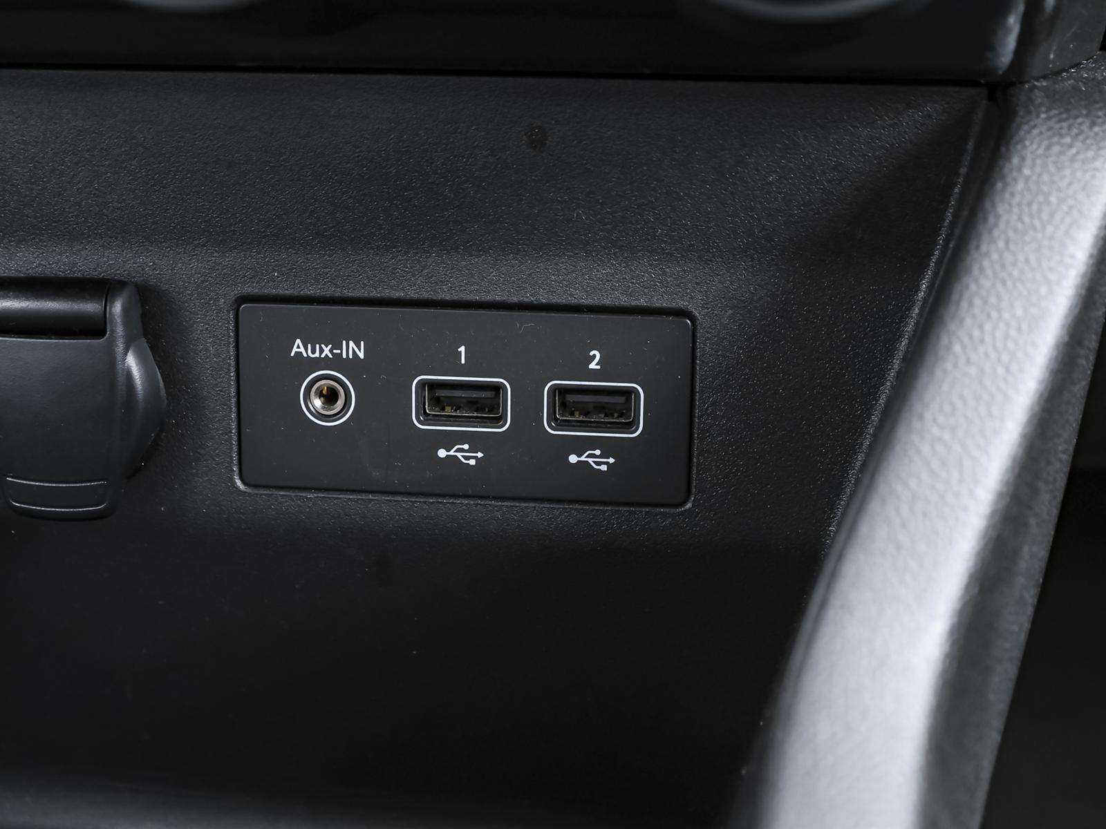 Fahrzeugbild eines Renault Clio