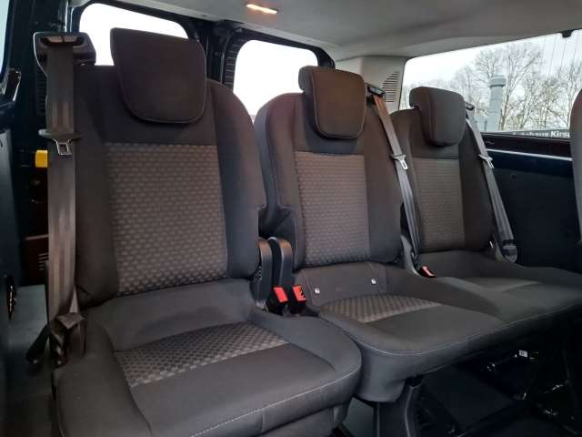 Fahrzeugbild eines Ford Transit Custom