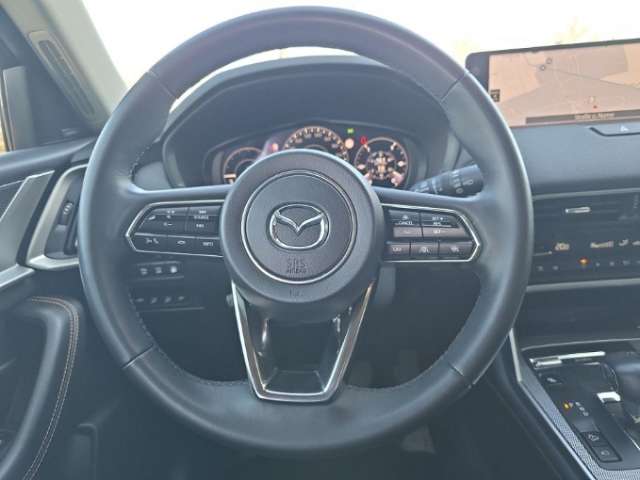 Fahrzeugbild eines Mazda CX-60