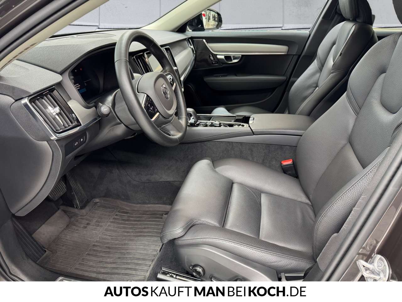 Fahrzeugbild eines Volvo V90