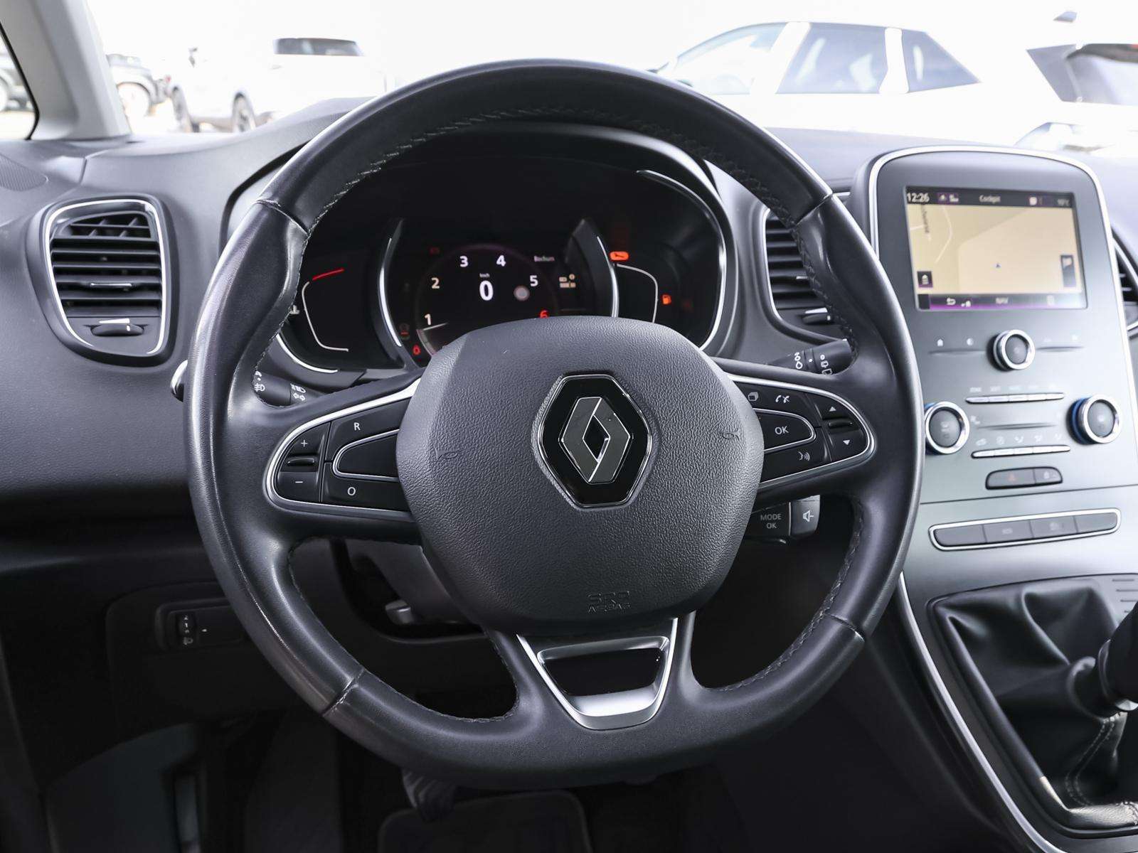 Fahrzeugbild eines Renault Grand Scénic