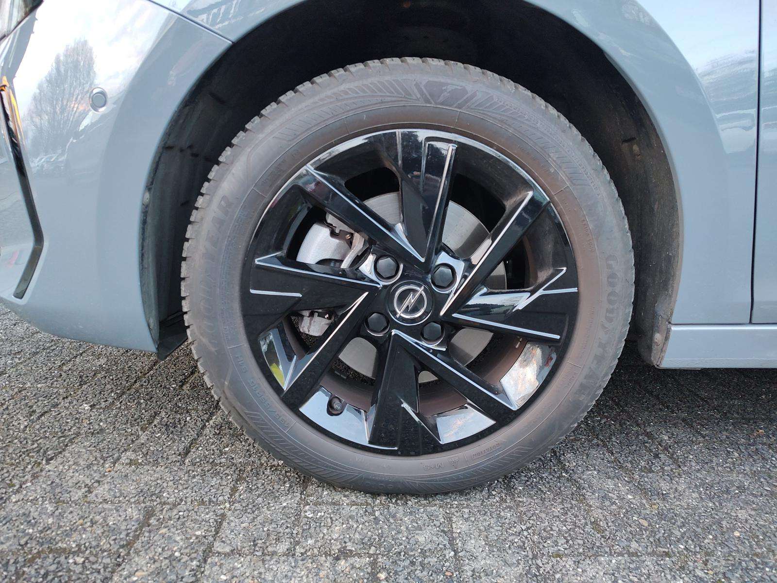 Fahrzeugbild eines Opel Corsa