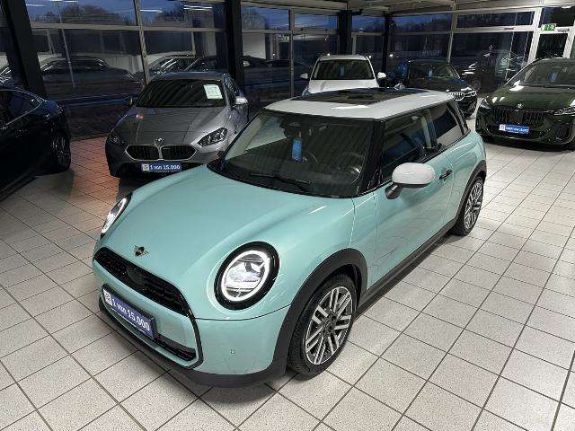Fahrzeugbild eines MINI COOPER