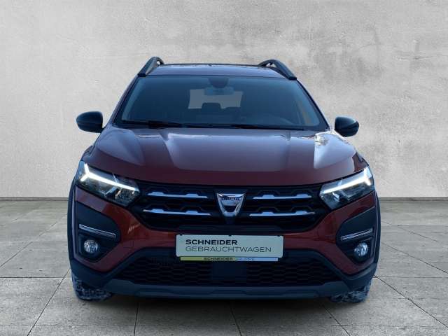 Fahrzeugbild eines Dacia Jogger